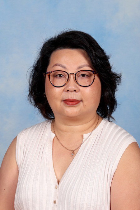 Stella Zhang